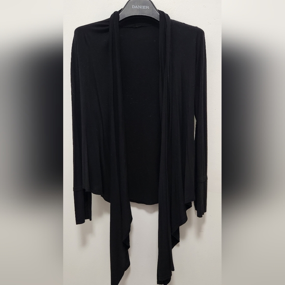 3 items for $15 Bundle: Forever 21 Blazer Blk color S size EUC - Picture 5 of 6